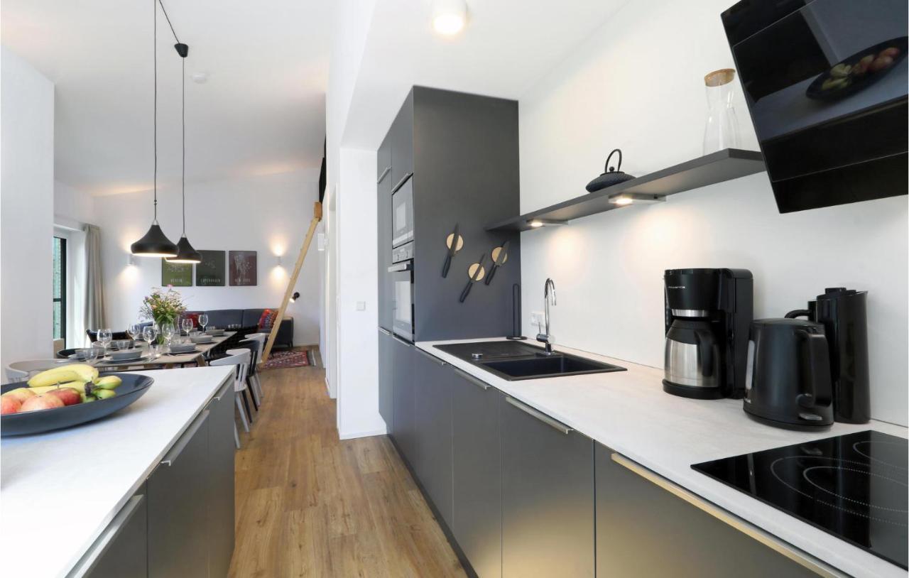 3 Bedroom Stunning Home In Lembruch-Duemmer See Zewnętrze zdjęcie
