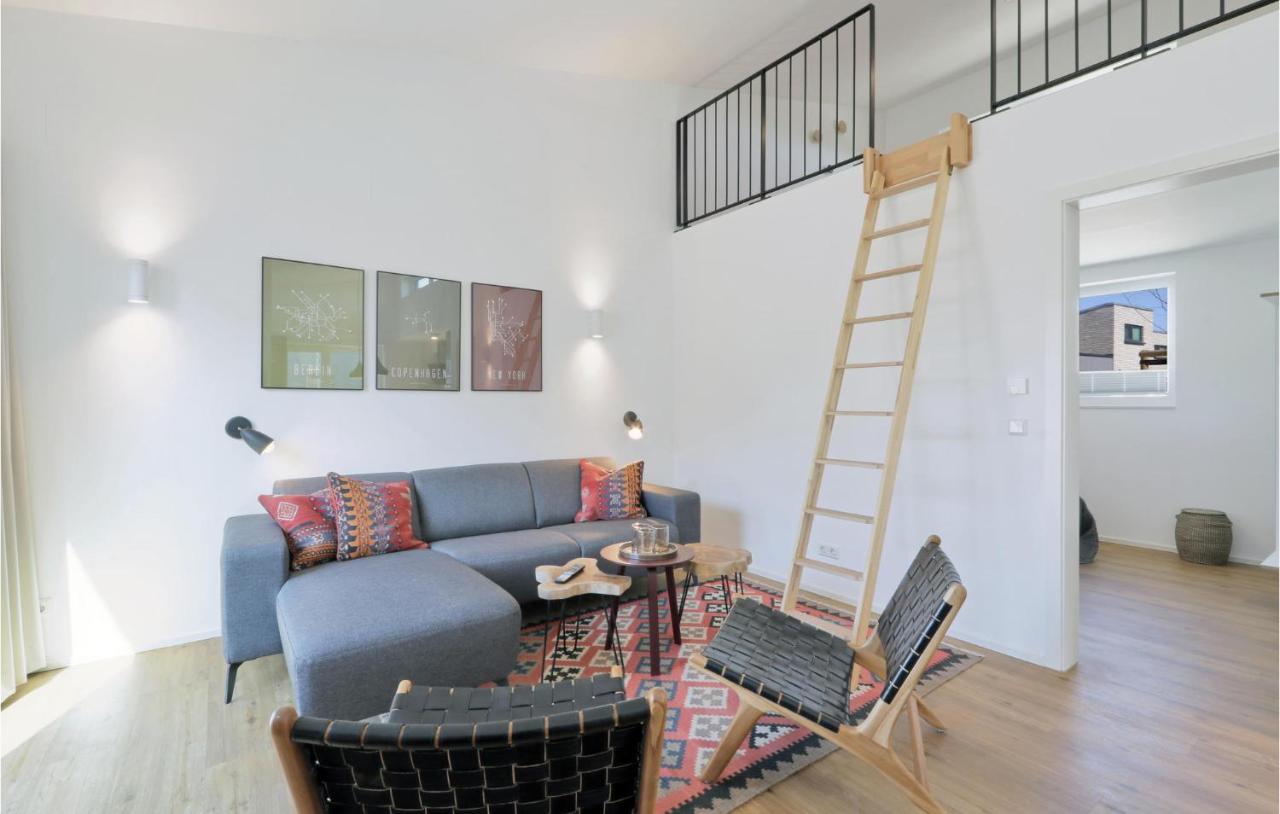 3 Bedroom Stunning Home In Lembruch-Duemmer See Zewnętrze zdjęcie